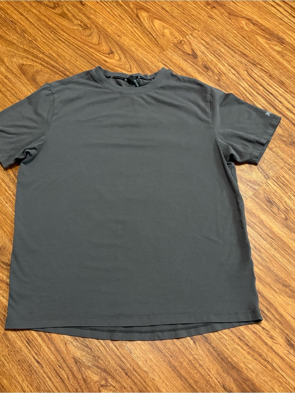 Kenneth Cole Men's Crew Neck T-Shirt in Charcoal Gray Size Small
